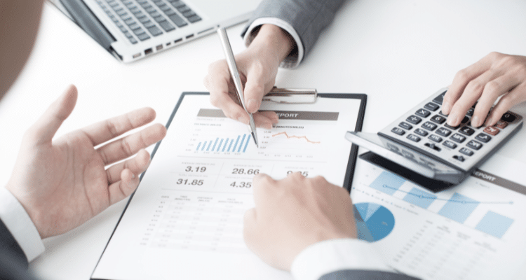 Fintech- Solartechnik mit alternativen Investitionskrediten finanzieren