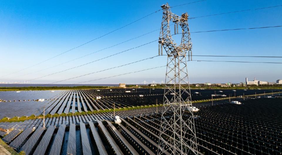Mehr-Oekoenergie-und-weniger-fossile-Abhaengigkeit